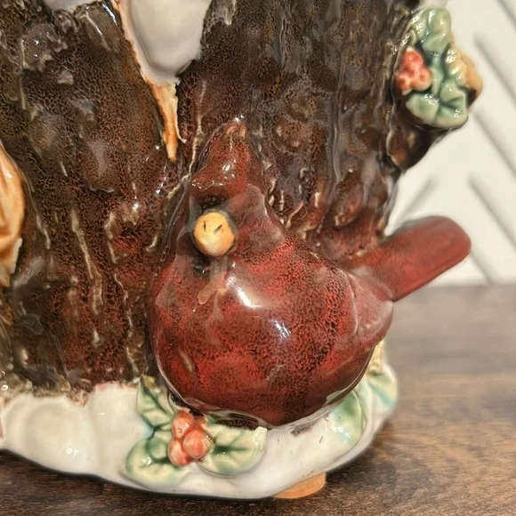 Vintage Tii Collections Winter Red Bird Cardinal Planter Pot Christmas Decor - Picture 8 of 11